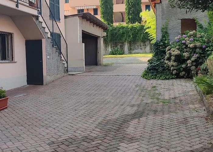 Giorgia's Holiday Rent Апартаменты *